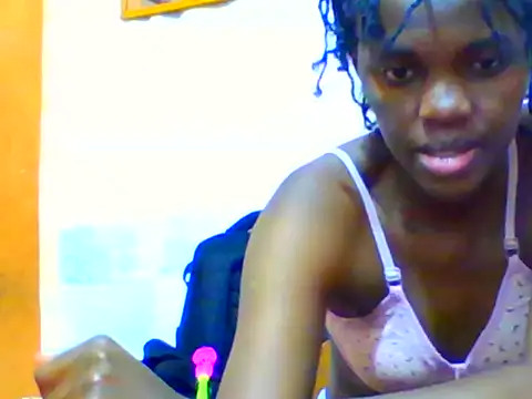 Cutie kitie online show from May 31, 2026, 12:34 pm