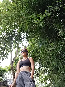 Thamaragomexxx online show from June 3, 2026, 1:46 pm