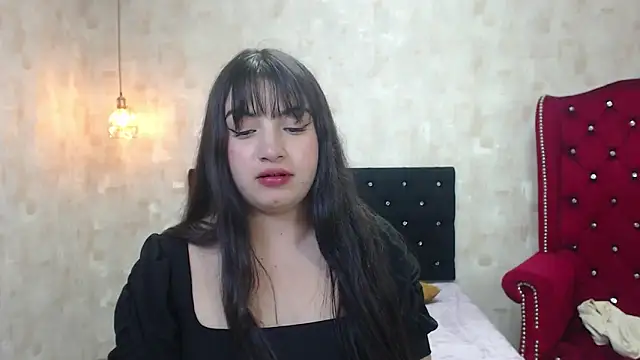 AilynDoyle online show from June 2, 2026, 4:25 am