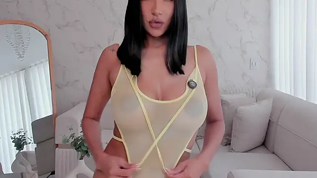 Anny Honeey online show from June 23, 2026, 2:15 pm