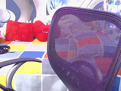 hii-siya online show from June 25, 2026, 4:34 am