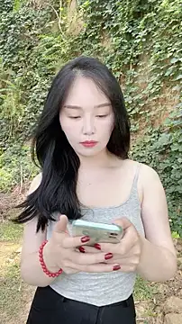 lylxili online show from July 9, 2026, 2:37 am