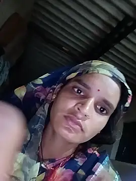 RAJNI CUTY69 online show from June 9, 2026, 3:23 pm