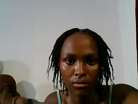 Snapshot of Sleek_petite chatting on June 3, 2026, 5:51 pm Sleek petite online show from June 3, 2026, 5:51 pm