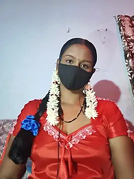 Snapshot of madhushree143 chatting on July 10, 2026, 4:39 am madhushree143 online show from July 10, 2026, 4:39 am