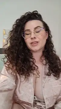 Elissa Floyd   online show from June 4, 2026, 9:26 am