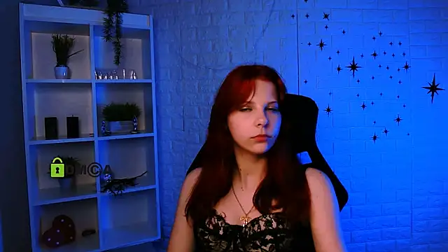 kriss babyyy online show from June 14, 2026, 2:24 am