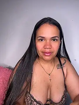 NoahJade online show from July 23, 2026, 9:07 am