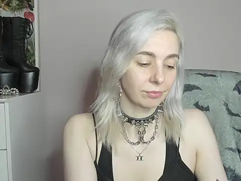 velvetanne online show from July 1, 2026, 6:37 am