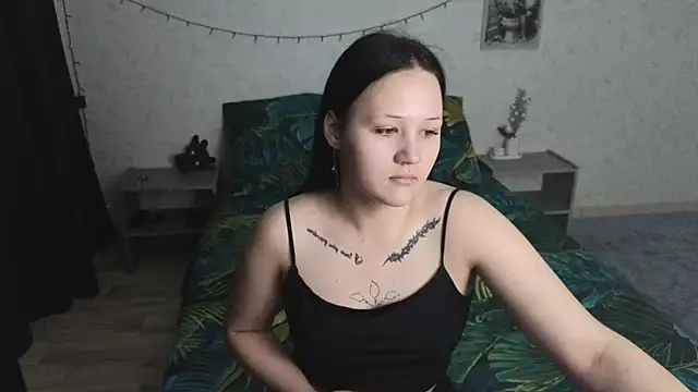 Tori cute online show from July 5, 2026, 2:40 am