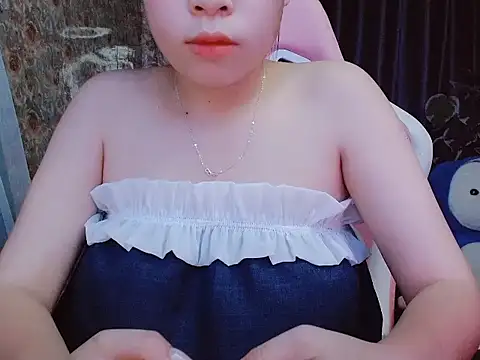 Julie Ulie online show from June 6, 2026, 2:55 pm