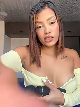 lana  ray online show from May 20, 2026, 7:42 pm