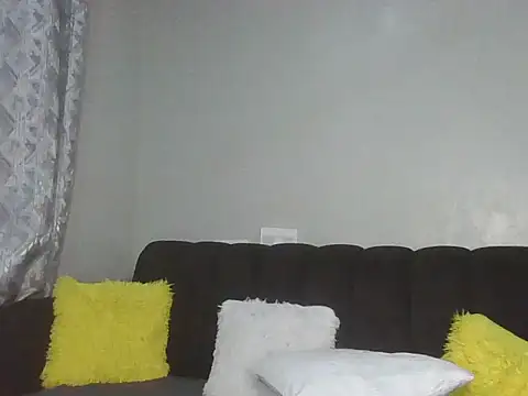 Arianna2176 online show from July 12, 2026, 8:11 pm