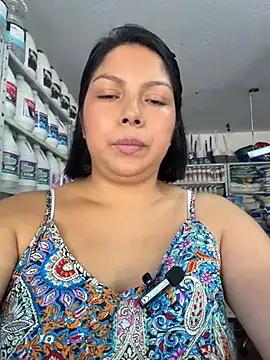 ISABELLA  LUNA online show from July 20, 2026, 2:30 pm