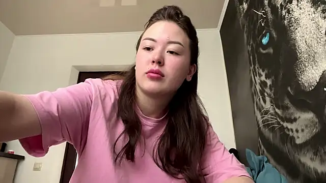 Snapshot of ChelsieThuman chatting on May 24, 2026, 6:29 am ChelsieThuman online show from May 24, 2026, 6:29 am