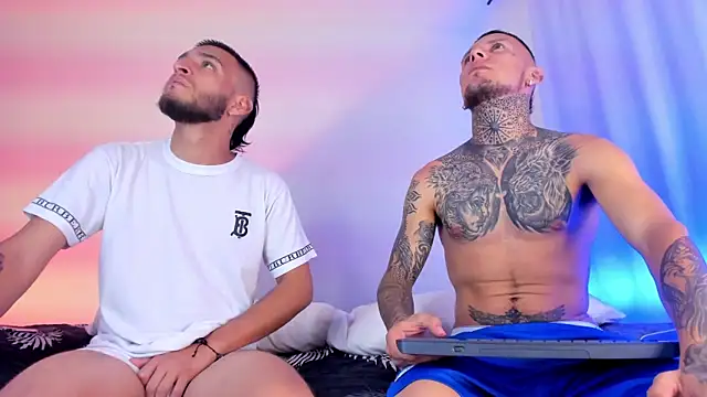  Kevin xxx online show from February 11, 2025, 4:44 am