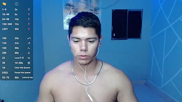 Snapshot of klars_mood1 chatting on July 17, 2026, 7:04 am klars mood1 online show from July 17, 2026, 7:04 am