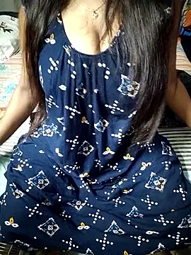 radhikagupta345 online show from June 6, 2026, 4:23 pm