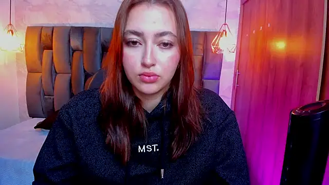 Snapshot of Miel_ferrer chatting on July 12, 2026, 3:47 pm Miel ferrer online show from July 12, 2026, 3:47 pm