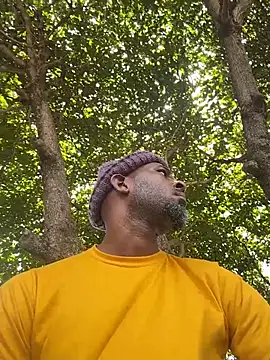 Snapshot of rafa037 chatting on July 15, 2026, 3:50 pm rafa037 online show from July 15, 2026, 3:50 pm