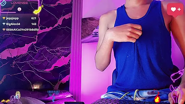 SophiaWild  online show from June 2, 2026, 11:01 am