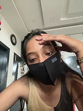 livia dolls online show from June 2, 2026, 10:39 am