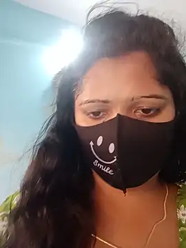 Raginilove online show from May 25, 2026, 1:22 am