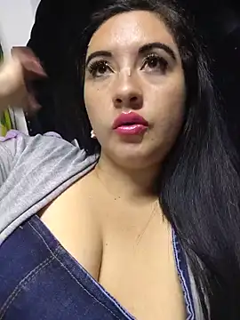 Melany Ariadna online show from May 22, 2026, 10:04 pm