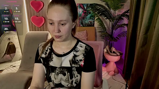Snapshot of TinaShelton chatting on July 17, 2026, 3:29 pm TinaShelton online show from July 17, 2026, 3:29 pm