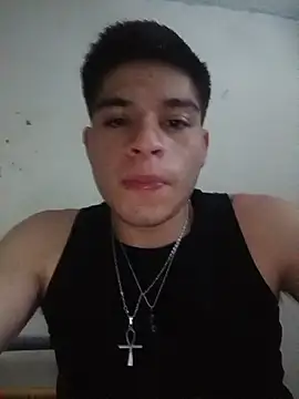 Snapshot of Oliver_LA chatting on July 23, 2026, 11:41 am Oliver LA online show from July 23, 2026, 11:41 am