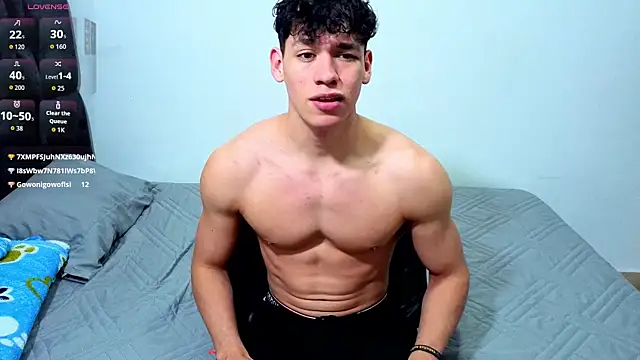 Luke Muscle online show from July 19, 2026, 1:09 am