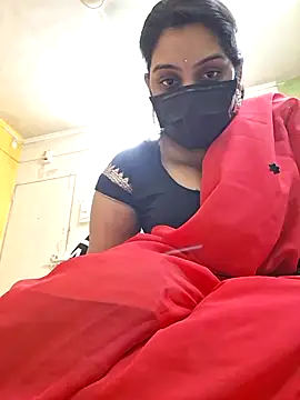 Snapshot of Hornyreshma chatting on June 3, 2026, 5:29 pm Hornyreshma online show from June 3, 2026, 5:29 pm