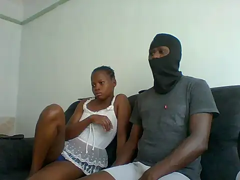 TonnyAmellia online show from June 1, 2026, 8:05 am