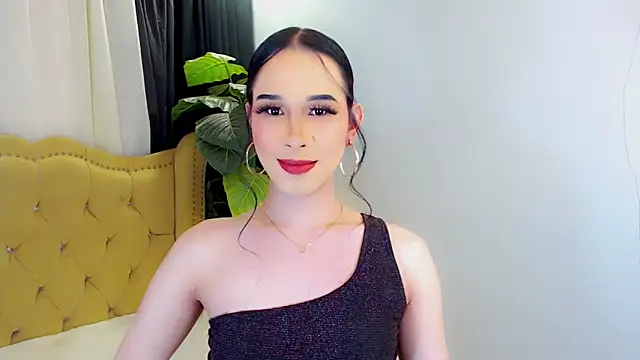 LexiLoreOnTop online show from June 3, 2026, 2:08 pm