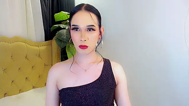 LexiLoreOnTop online show from June 3, 2026, 2:33 pm