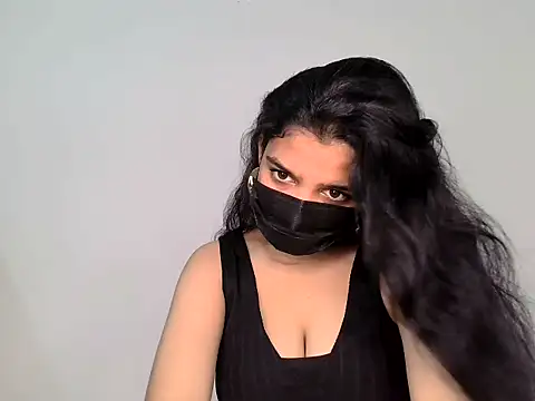 suzan melly online show from June 3, 2026, 5:32 am