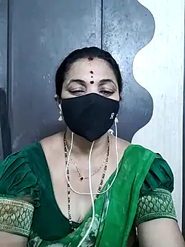 Snapshot of Leela_555 chatting on June 2, 2026, 6:26 am Leela 555 online show from June 2, 2026, 6:26 am