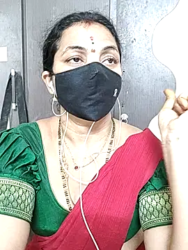 Snapshot of Leela_555 chatting on June 3, 2026, 3:28 pm Leela 555 online show from June 3, 2026, 3:28 pm