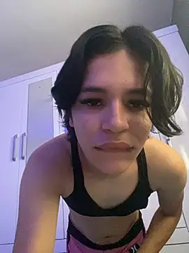Snapshot of brankinhahott chatting on July 10, 2026, 12:52 pm brankinhahott online show from July 10, 2026, 12:52 pm