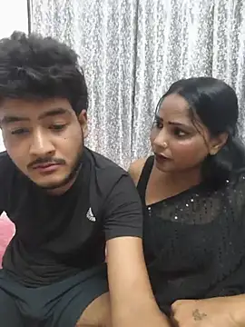 Hotshot Love online show from July 12, 2026, 1:24 pm