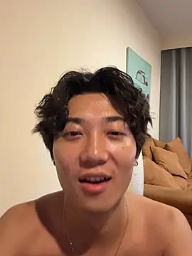 Snapshot of YourBadboy718 chatting on July 17, 2026, 4:56 pm YourBadboy718 online show from July 17, 2026, 4:56 pm