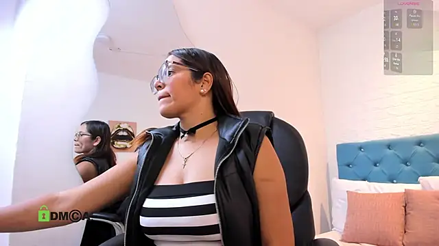 zairawatson online show from July 13, 2026, 1:52 am