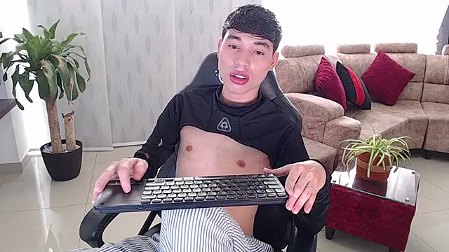Snapshot of codd_doll chatting on July 9, 2026, 6:45 pm codd doll online show from July 9, 2026, 6:45 pm
