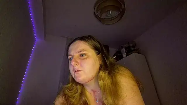 JessicaBake online show from July 20, 2026, 1:42 am