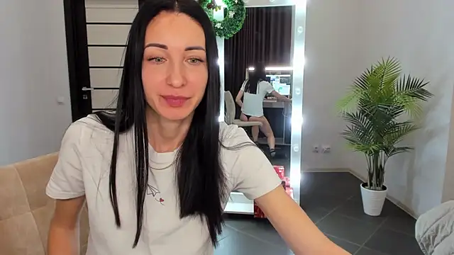 Snapshot of BouncySweety chatting on December 27, 2024, 9:28 am BouncySweety online show from December 27, 2024, 9:28 am