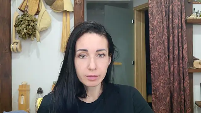 BouncySweety online show from April 1, 2026, 6:38 pm