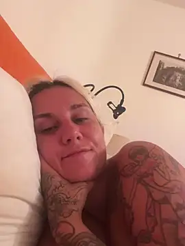 Sofia beee online show from July 16, 2026, 7:53 pm