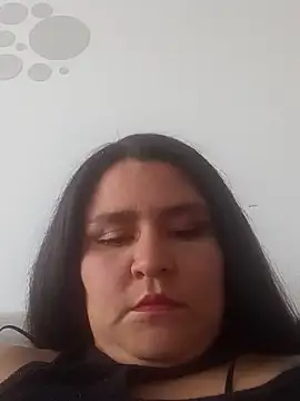 BaddieLuxe  online show from June 3, 2026, 8:14 pm