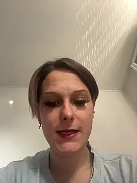 Quenn667 online show from June 1, 2026, 3:14 pm