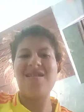 Snapshot of samy_17 chatting on June 1, 2026, 10:11 pm samy 17 online show from June 1, 2026, 10:11 pm